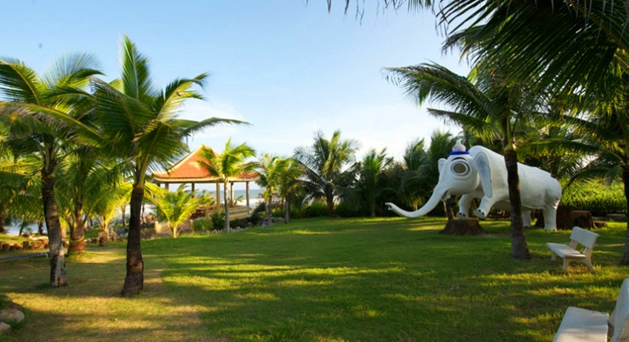 Peaceful Resort Phan Thiet Exterior photo